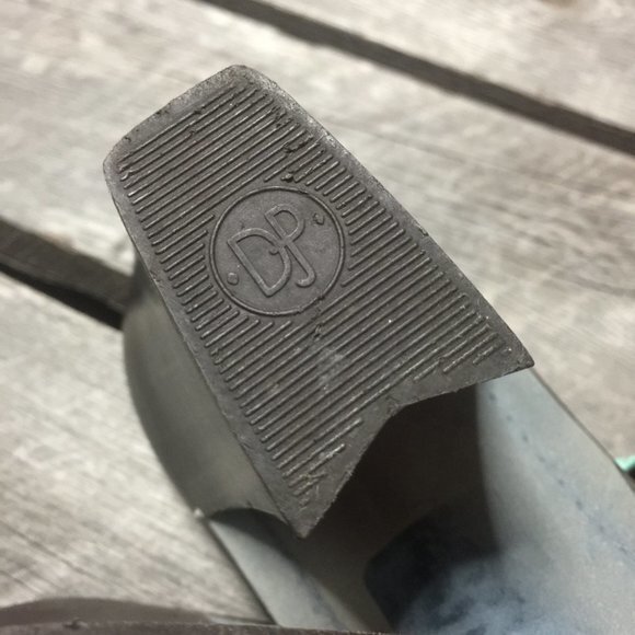 DONALD J PLINER Square Toe Criss Cross Faux Aligator Mule Sandal Slip‎ On - Picture 5 of 7